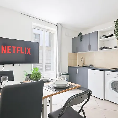 Eiffel Tower Heart Of Paris 1Br-4P With Netflix-3